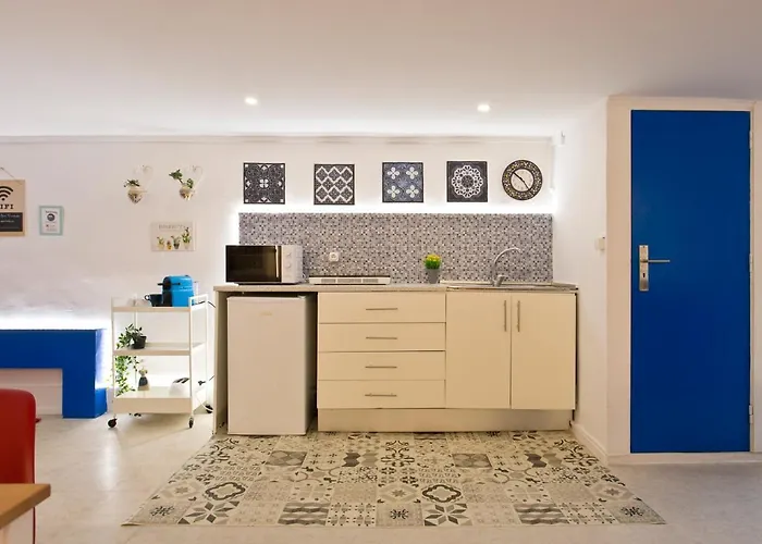 Blue Trindade - Magical Citycenter Apartament